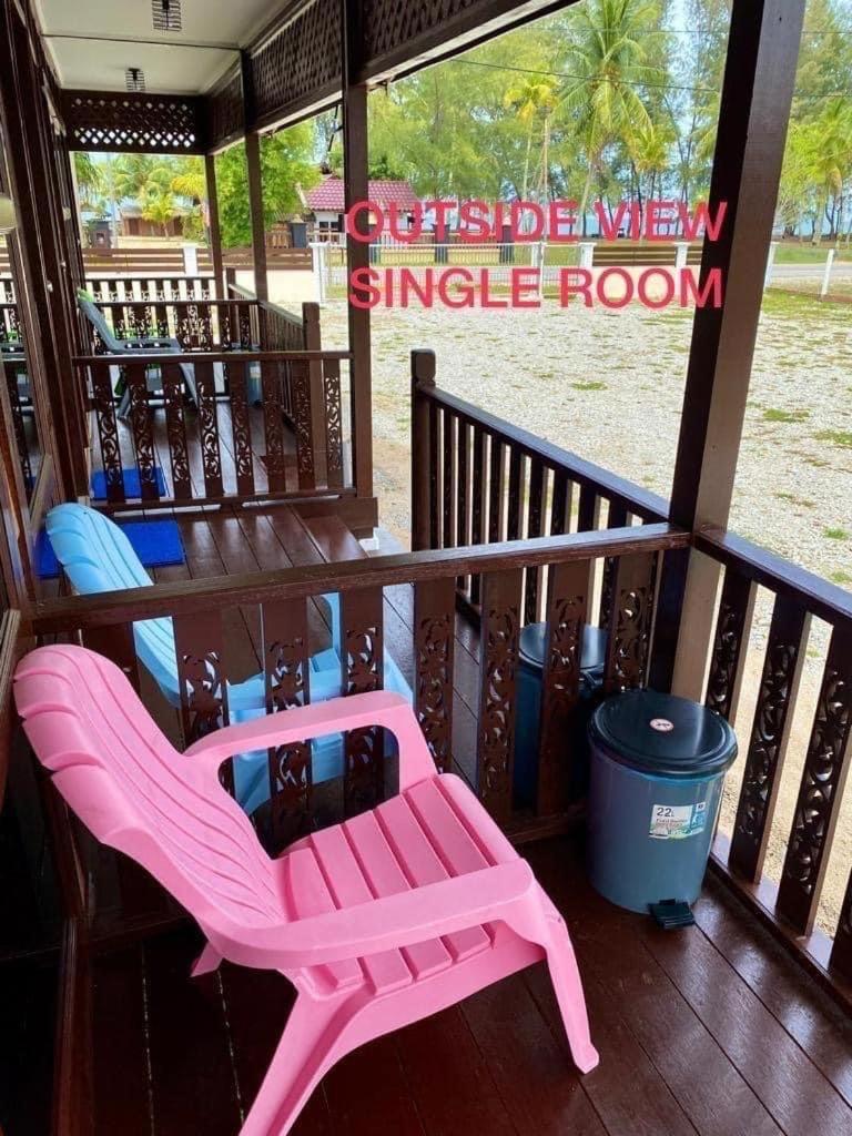 Tts Staycation Chalet Kampung Penarik ภายนอก รูปภาพ